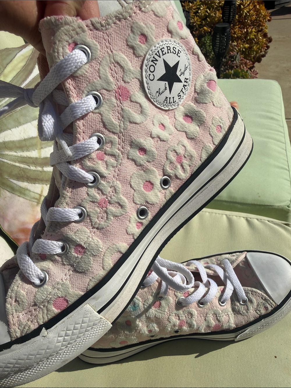Converse Pink Fluffy Daisy's Floral High-Top Sneakers kids 5